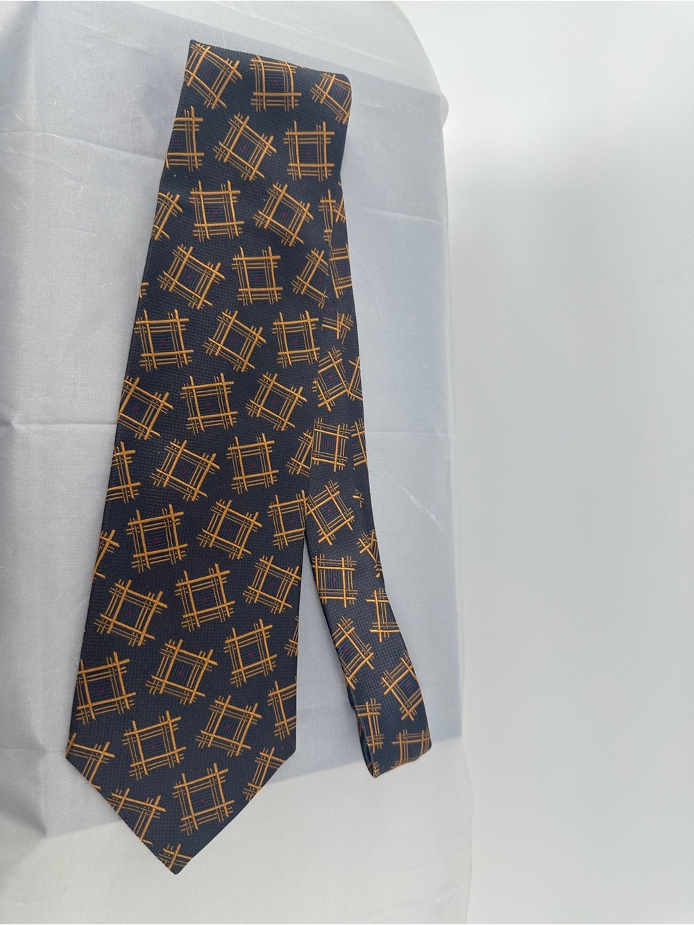 Audrey Buckner grey & gold silk tie